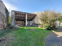 Maison à vendre à Dirac, Charente - 214.000 € - photo 4