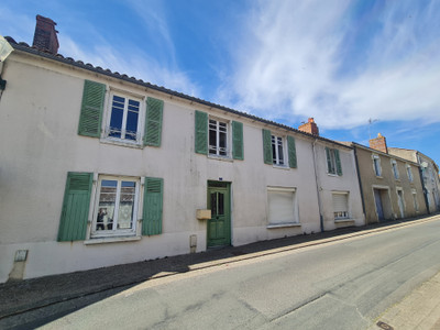 Maison à vendre à Mouilleron-Saint-Germain, Vendée, Pays de la Loire, avec Leggett Immobilier