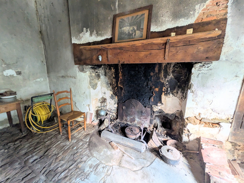 French property for sale in La Porcherie, Haute-Vienne - €77,000 - photo 4