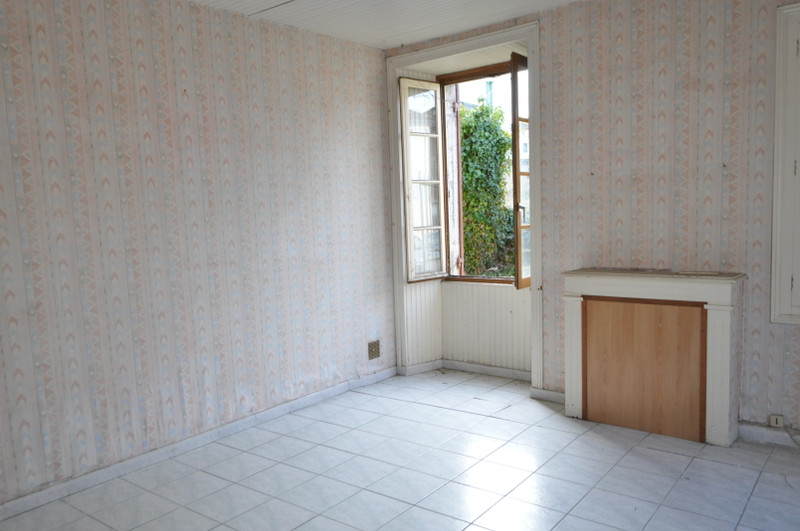 French property for sale in Champagnac-de-Belair, Dordogne - €93,500 - photo 1