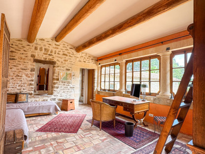 French property for sale in Grillon, Vaucluse - €580,000 - photo 6