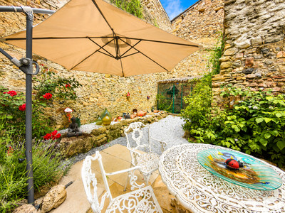 French property for sale in Neffiès, Hérault - €335,000 - photo 1