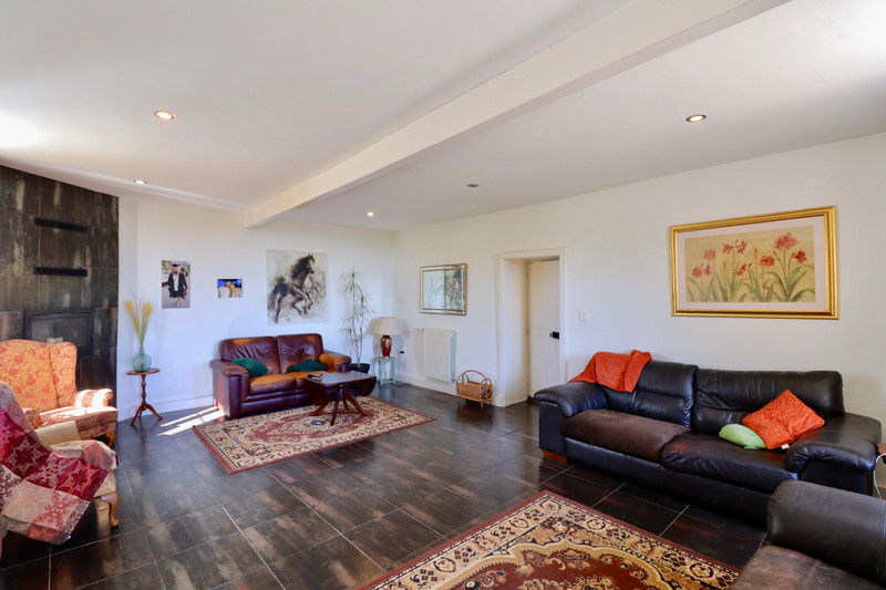 French property for sale in Rouzède, Charente - €396,500 - photo 3