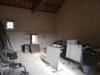 Grange à vendre à Soyaux, Charente - 131 000 € - photo 2