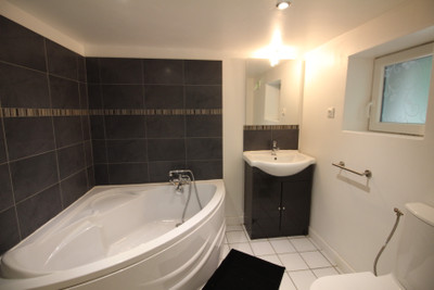 French property for sale in Le Quillio, Côtes-d'Armor - €122,000 - photo 5