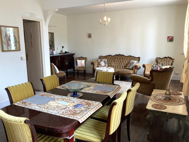 French property for sale in L'Isle-Jourdain, Vienne - €95,000 - photo 3
