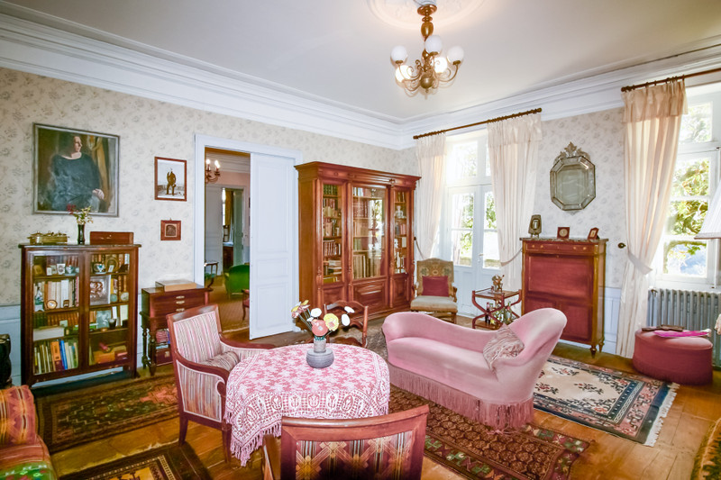 French property for sale in Varaignes, Dordogne - €597,000 - photo 6