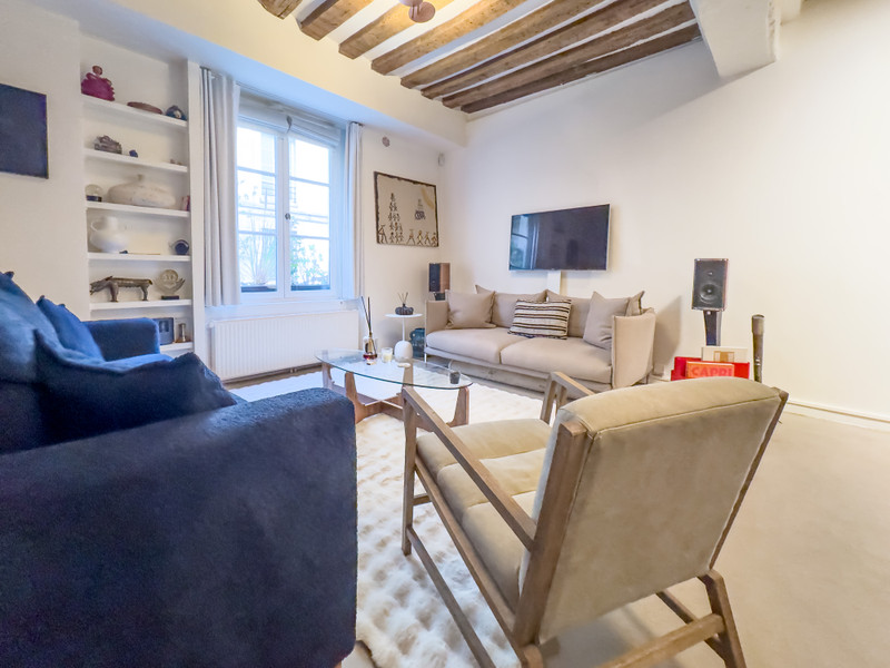 French property for sale in Paris 3e Arrondissement, Paris - €1,275,000
