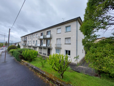 French property for sale in Angoulême, Charente - €112,000 - photo 9