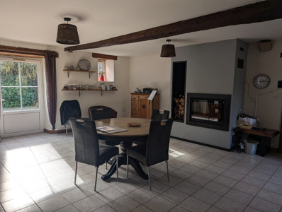French property for sale in Saint-Denis-sur-Sarthon, Orne - €305,000 - photo 3