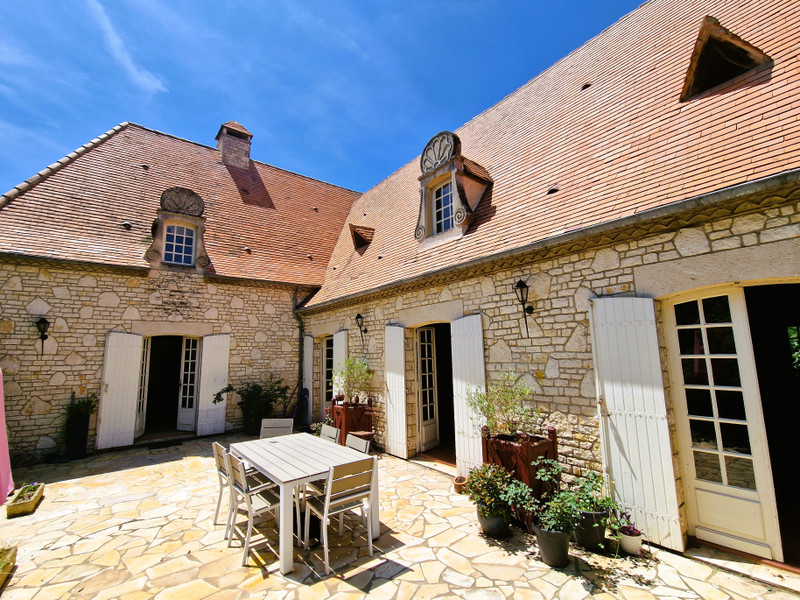 Maison à vendre à Lamonzie-Saint-Martin, Dordogne - 299.500 € - photo 1