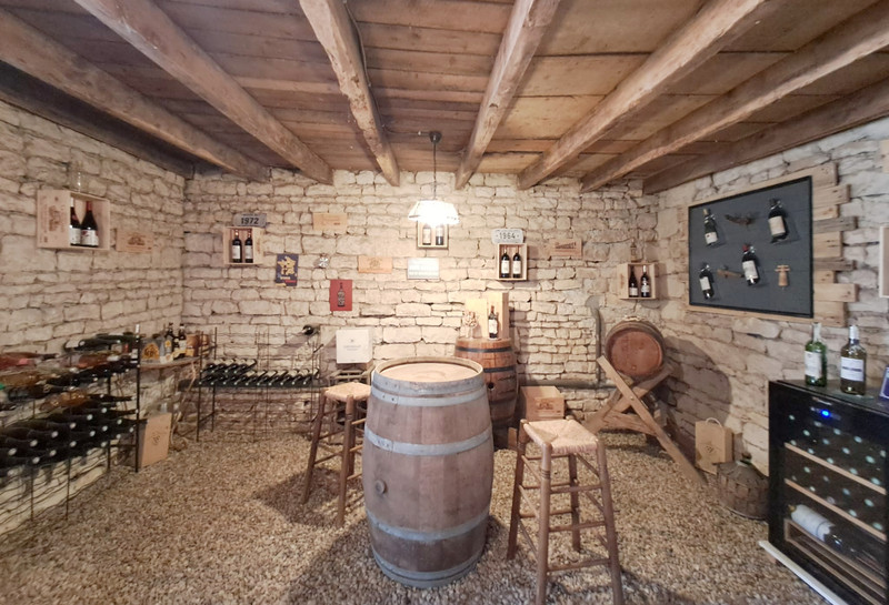 French property for sale in Les Éduts, Charente-Maritime - €224,700 - photo 8