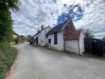 Maison à vendre à Nouzerines, Creuse, Limousin, avec Leggett Immobilier Maison à vendre à Nouzerines, Creuse, Limousin, avec Leggett Immobilier