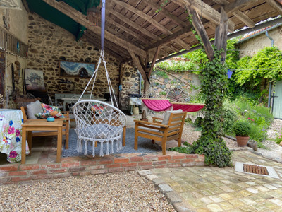 French property for sale in Le Vigeant, Vienne - €288,900 - photo 1