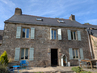 French property for sale in Guiscriff, Morbihan - €149,500 - photo 1