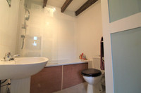 Maison à vendre à Rochechouart, Haute-Vienne - 61 000 € - photo 8