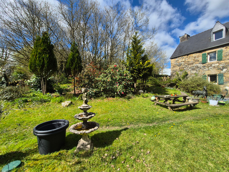 French property for sale in Plourac'h, Côtes-d'Armor - €172,800 - photo 14