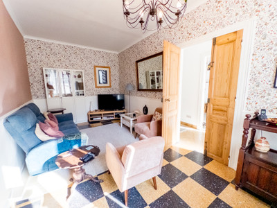 French property for sale in Pouzolles, Herault - €395,000 - photo 5
