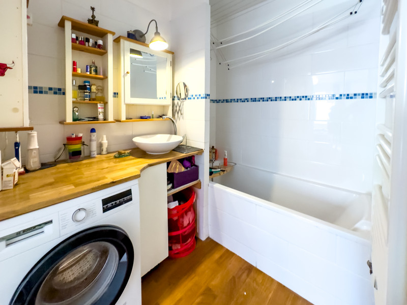 French property for sale in Paris 3e Arrondissement, Paris - €660,000 - photo 5