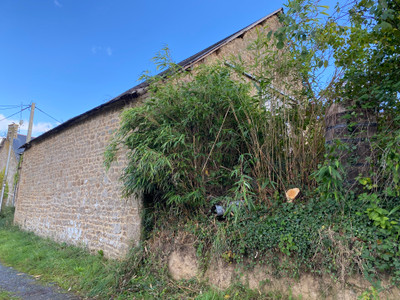 French property for sale in Monthault, Ille-et-Vilaine - €25,000 - photo 1