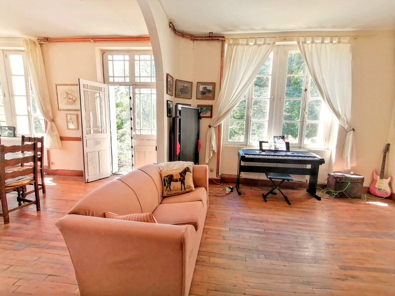 French property for sale in Liglet, Vienne - €245,640 - photo 4