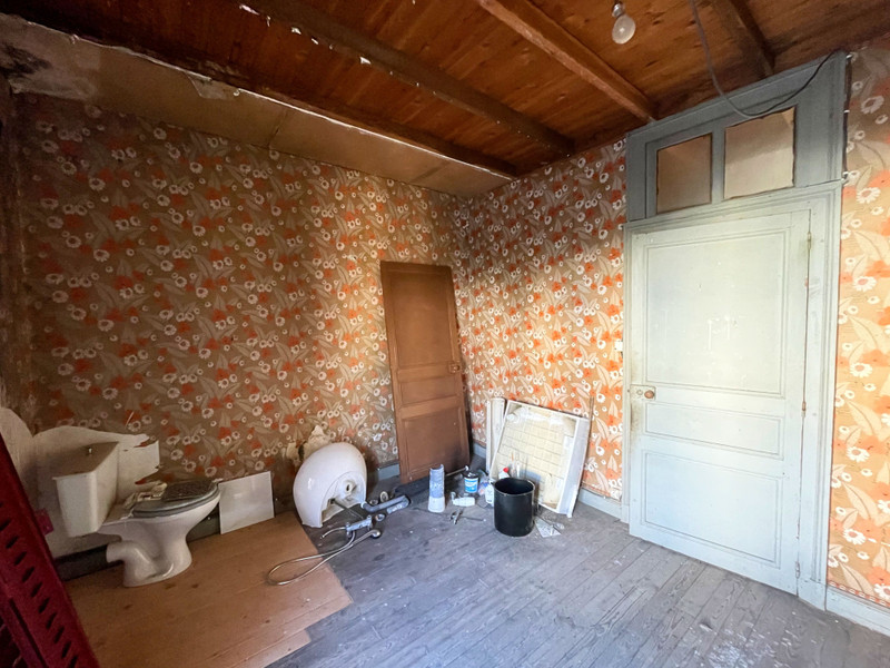 French property for sale in Luchapt, Vienne - €51,600 - photo 13