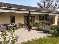 Chalet à vendre à La Roche-Chalais, Dordogne - 210.000 € - photo 1
