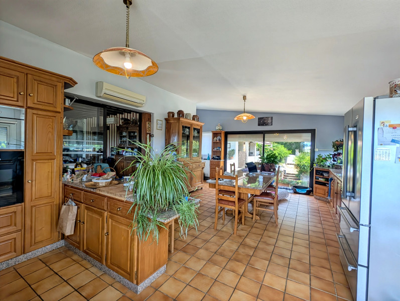French property for sale in Châlus, Haute-Vienne - €235,400 - photo 3