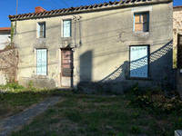 Maison à vendre à Chantonnay, Vendée - 61.600 € - photo 1