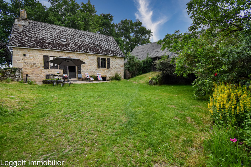 French property for sale in Marcillac-la-Croisille, Corrèze - €315,650 - photo 2