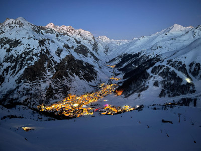 Ski property for sale in Val d'Isere - €2,450,000 - photo 8