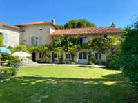 Maison à vendre à Bourdeilles, Dordogne - 540 600 € - photo 1