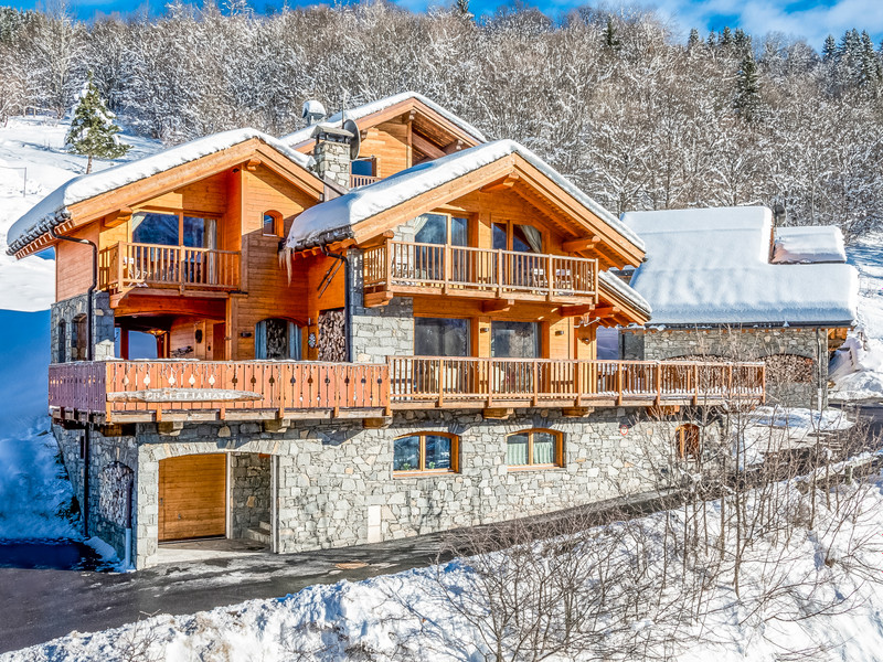 Ski property for sale in Meribel - €4,100,000 - photo 0