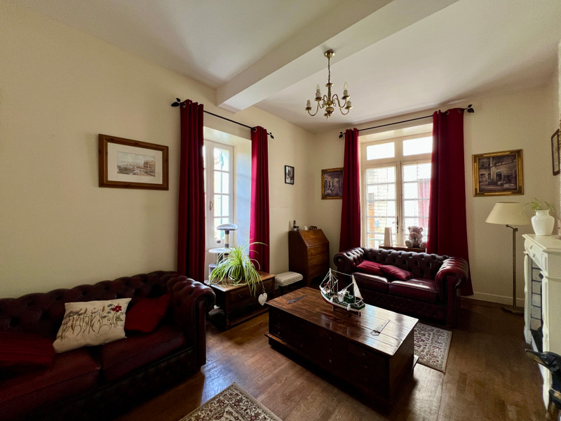 French property for sale in Lauzun, Lot-et-Garonne - €291,500 - photo 5