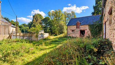 French property for sale in Plémet, Côtes-d'Armor - €182,500 - photo 1