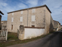 Maison à vendre à Saint-Front, Charente - 71 600 € - photo 1