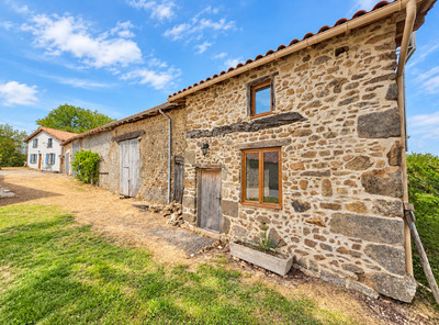 French property for sale in Montrollet, Charente - €275,000 - photo 1