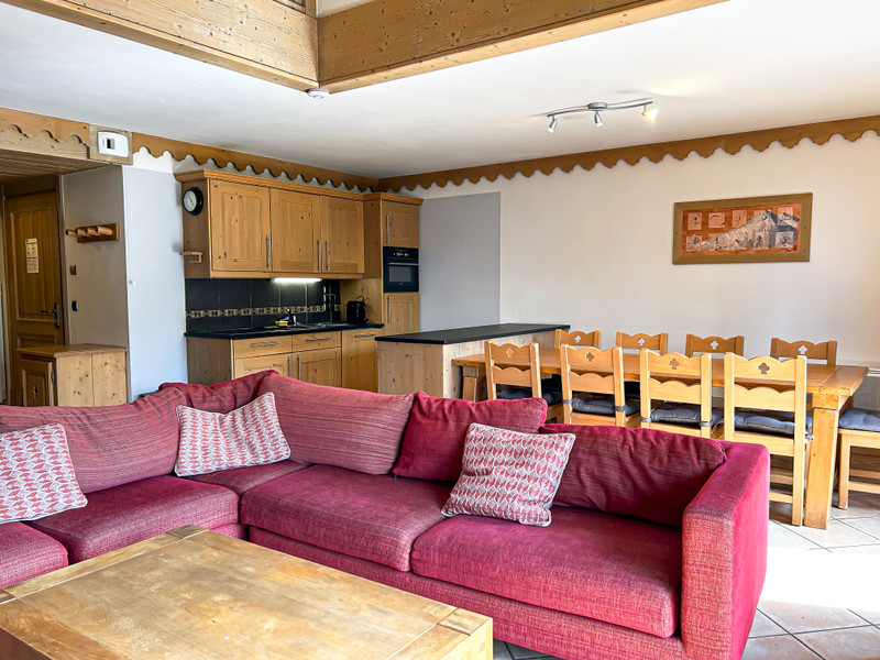 Ski property for sale in Les Menuires - €650,000 - photo 2