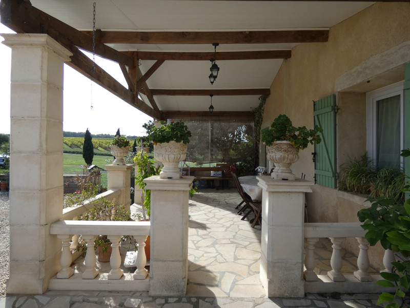 French property for sale in Les Lèves-et-Thoumeyragues, Gironde - &#8364;649,780 - photo 2