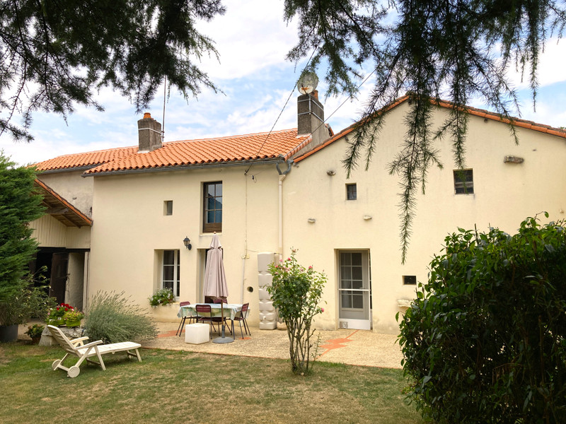 Maison à vendre à Payroux, Vienne - 202.499 € - photo 1