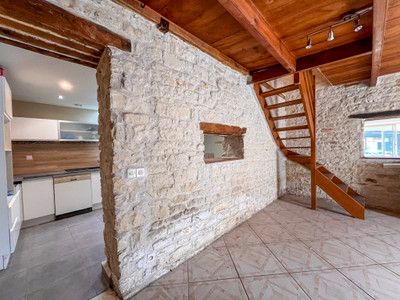 French property for sale in Saint-Cyr-du-Doret, Charente-Maritime - €275,600 - photo 3