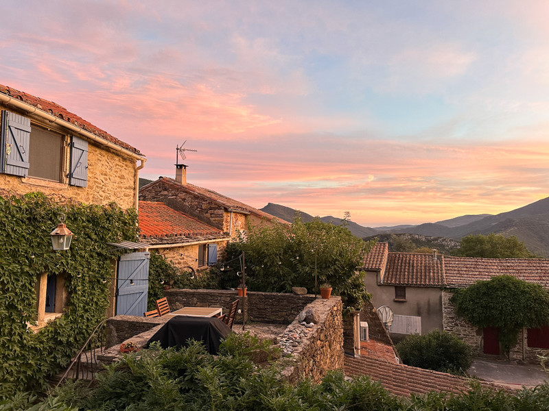 French property for sale in Saint-Martin-de-l'Arçon, Hérault - €195,000 - photo 0