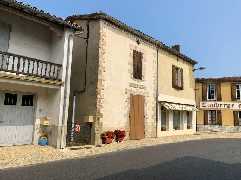 Maison à vendre à Pondaurat, Gironde - 119 000 € - photo 1