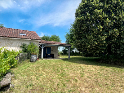 French property for sale in Payroux, Vienne - €240,750 - photo 7