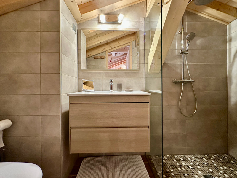 French property for sale in Courchevel, Savoie - €1,260,000 - photo 7