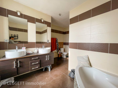 French property for sale in Saint-Julien-de-Lampon, Dordogne - €249,000 - photo 6