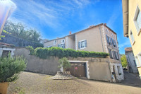 Propriété à vendre à Confolens, Charente - 299 000 € - photo n°1