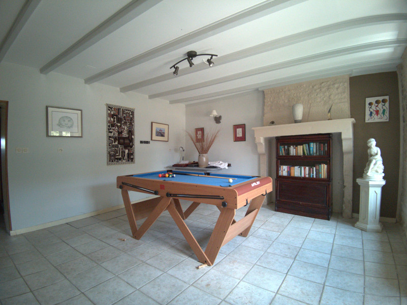 French property for sale in Dampierre-sur-Boutonne, Charente-Maritime - €349,800 - photo 6