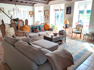 French property for sale in Isigny-le-Buat, Manche - €196,000 - photo 4
