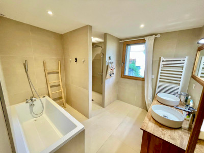 Ski property for sale in Bozel - Courchevel - €1,890,000 - photo 8